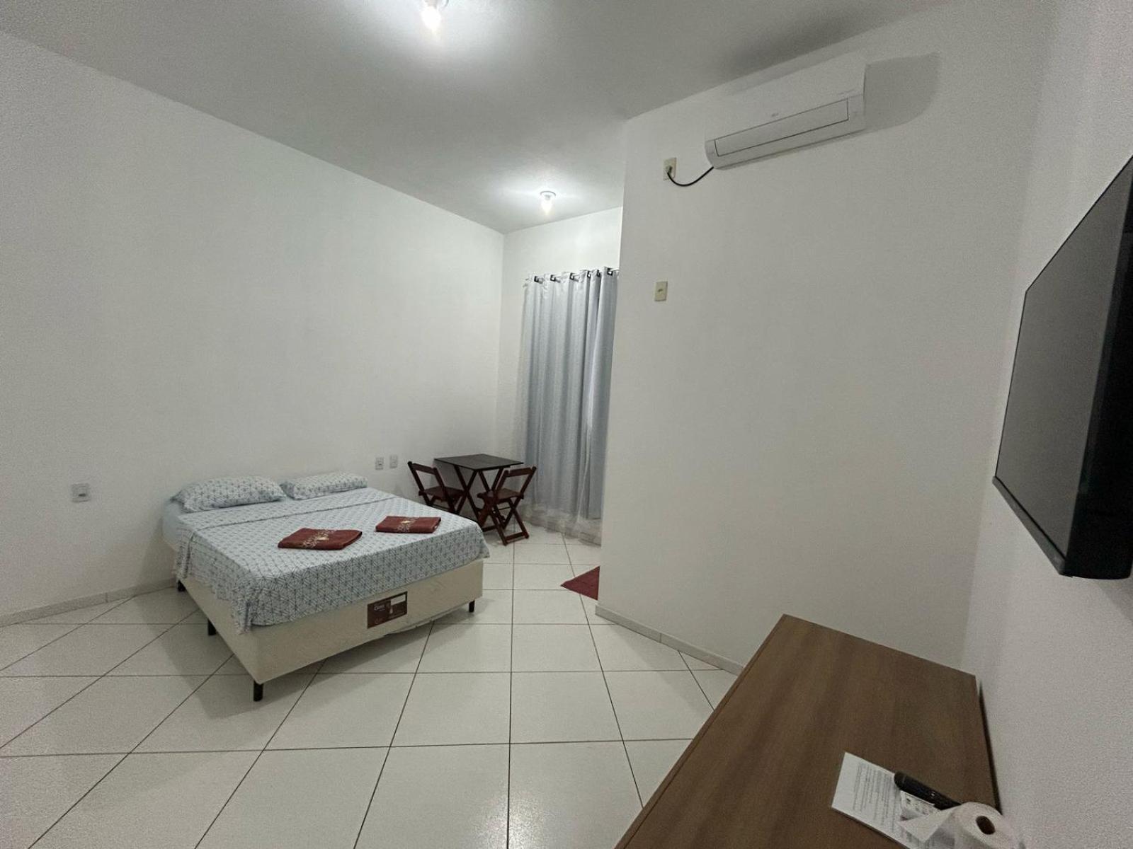 Shalom Flat 3*