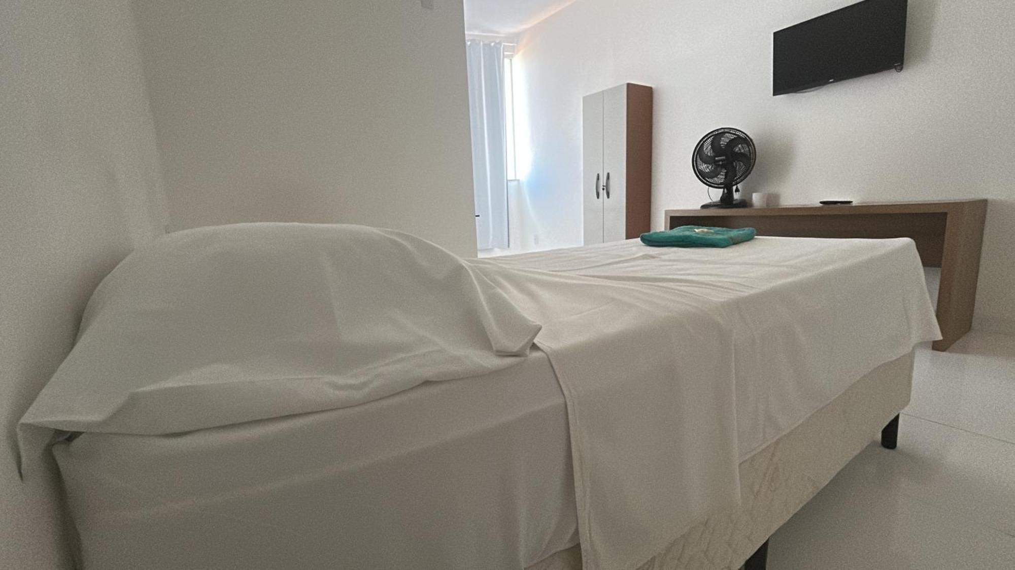 Shalom Flat 3*